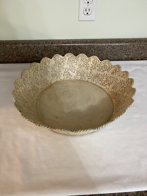 Creative Co Op 1990's Ornate Scalloped Bowl/Pan Decorative Use-image