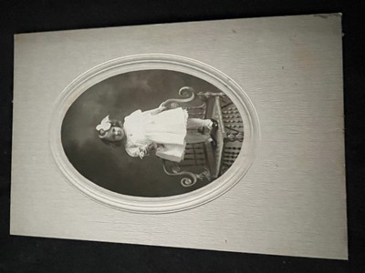 Antique 1900s Young girl in white dress with bow in Hudson NY Original Photo-image