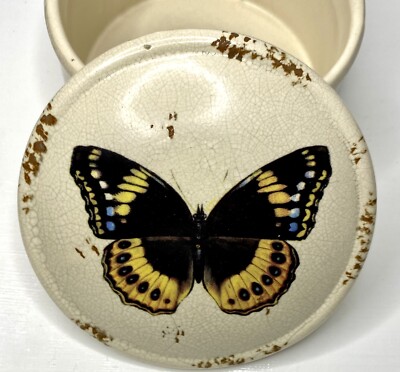 CREATIVE CO-OP House in the Country  Butterly Aged Trinket Box 5”-image