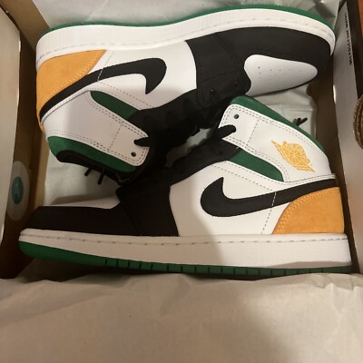 Jordan 1 Mid SE Size 4.5Y White Laser Orange Lucky Green Dead Stock Never Worn-image