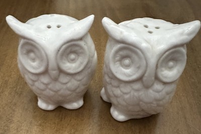 VTG: Cute Owl S and P Shakers - Made by Creative Co-Op -  Ceramic White-image