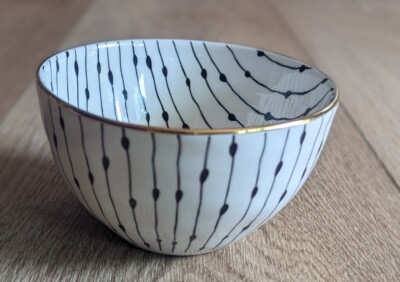Creative Co-Op Ceramic Gold Electroplated bowl 5