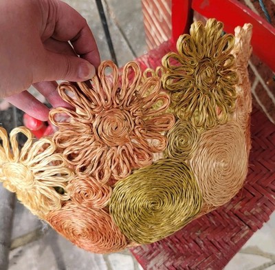 Vintage Large Abaca Fiber Straw Basket 14”x 7