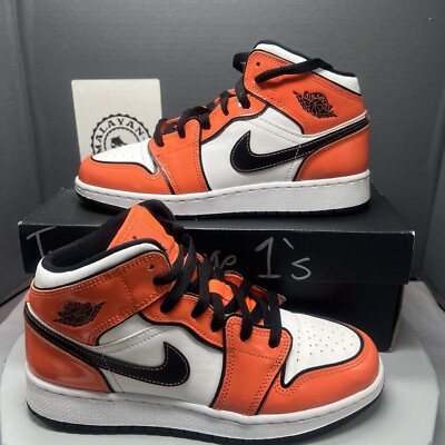 Jordan 1 MidTurf Orange BQ6931-802 Youth Sz 5.5Y Women Sz 7 In Box Preowned-image
