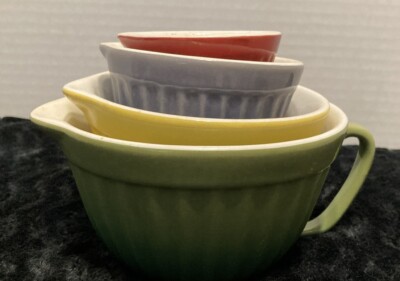 Creative Co-op Set Of 4 Nesting Ceramic Measuring Cups 1/4 To 1 1/2 Cups New-image