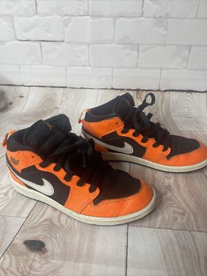 Nike Air Jordan 1 Retro Mid 640734-062 Black Orange Kids Shoes Size 2Y No Box-image