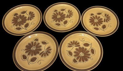 Five Vintage Mid Century La Mesa Daisy Stoneware Dinner Plates Japan-image
