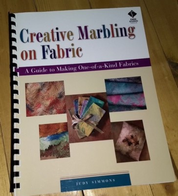 CREATIVE MARBLING ON FABRIC: A GUIDE TO MAKING ONE-OF-A-KIND By Judy Mint-image