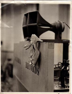 JO SULLIVAN`S Shoes perched near a speaker while as she sings  , f14061-image