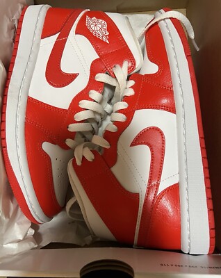 Size 5.5 - Air Jordan 1 Mid Habanero Red W-image