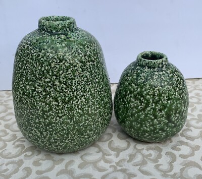 2  Creative Co-Op Green Finish Bud Vases-image