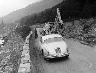 P G Walton R Joss Jaguar MkII Rally Car 1960 Motor Racing Old Photo 2-image