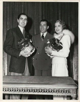ED SULLIVAN CROWNS TYRONE POWER and JEANETTE MACDONALD (1938) Photo-image