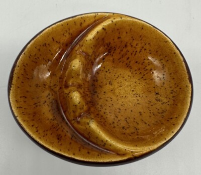 Mid Century Modern orange & browns small glazed art pottery ashtray 1960's-image
