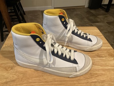 2023 Nike Blazers Mid ‘77 White/Navy/Yellow Sneakers Youth Size 6.5Y FN6966-100-image
