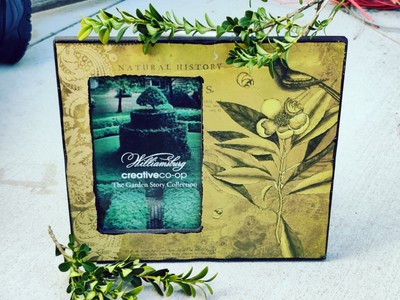 Williamsburg Creative Co-op The Garden Story Collection Picture Frame-image