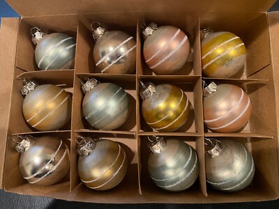 Creative Co-Op Box of 12 Vintage Look Mercury Glass 1 3/4in Christmas Ornaments-image
