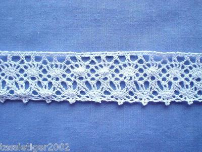 30mm White Cotton Torchon Lace (per metre)-image