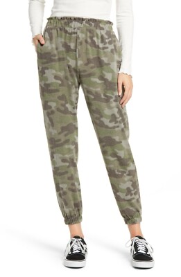 Women's La La Land Creative Co Camo Fleece Jogger Pants, Size M-image