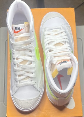 Nike Blazer Mid 77 Essential White/Volt Wmns 8 *Signature Required*-image