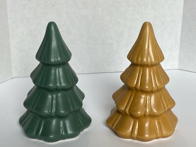 Creative Co-Op Stoneware Christmas Tree 5 1/2
