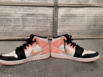 Size 9.5 - Jordan 1 Mid Crimson Tint-image