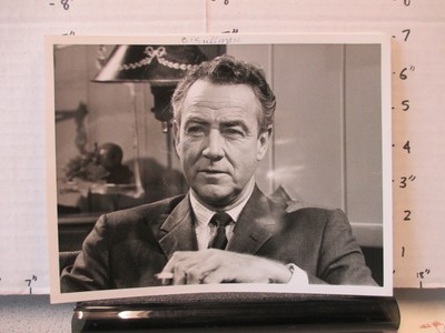 CBS TV show photo 1960s SECRET STORM soap opera Terry O'Sullivan smoking-image