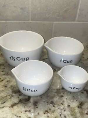 NEW NEVER USED Creative Co-Op White Ceramic Stoneware Measuring Cups Set of 4-image