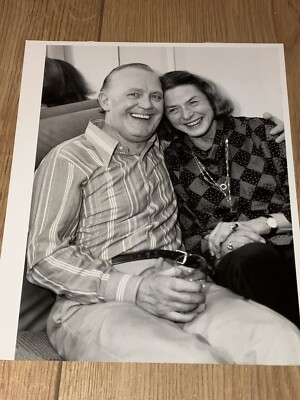 Joss Ackland & Ingrid Bergman - rare original 1981 press photograph.-image