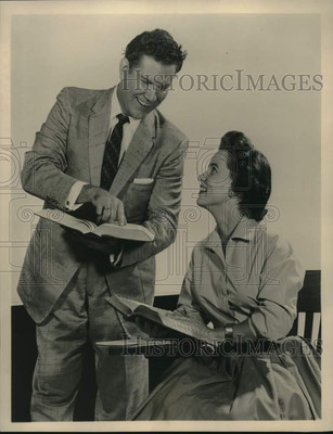 1957 Press Photo Brian Sullivan and Frances Wyatt star in Voice of Firestone-image