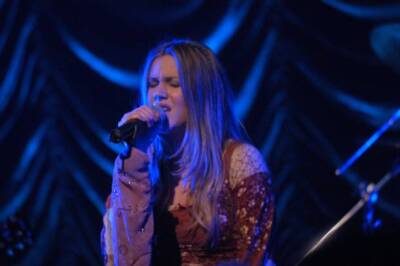Joss STONE, Joss Stone - 4th February 2004 - live at The Scala Old Photo-image