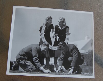 B Photo Douglas McPhail Vivian Fay Betty Jaynes Ed Sullivan Stardust Cavalcade-image