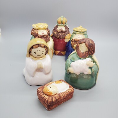 Creative Co-Op 6 Piece Nativity Set Stoneware Excellent Pre-owned Condition -image