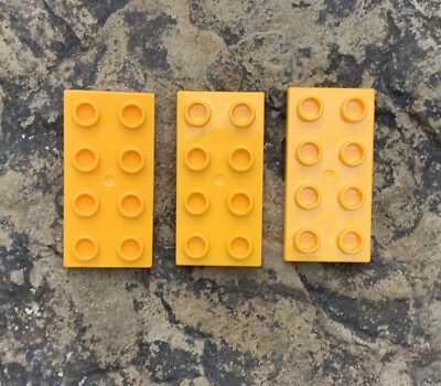 Lego Duplo 2x4x1/2 Piece. Mid Orange. 3 Total. #40666-image