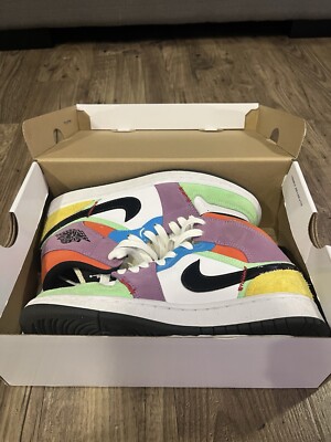 Women’s Air Jordan 1 Mid SE- Lightbulb- White-Black-image