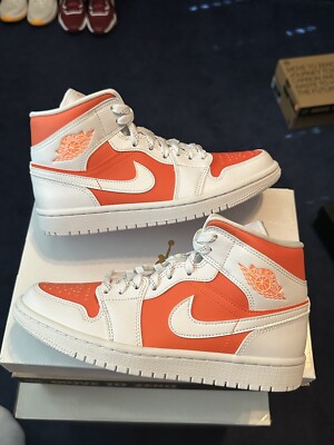 Size 7W - Women’s Air Jordan 1 Mid SE Bright Citrus Orange White CZ0774-800-image