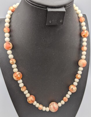 VINTAGE MID-CENTURY BEAD NECKLACE Peach Orange Cream Resin-image