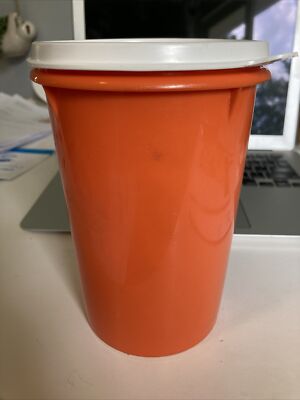 Tupperware Orange Handolier #321-4 w/Lid Seal #215-image