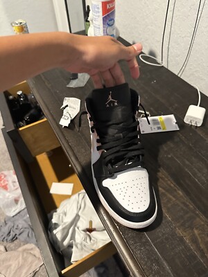 Size 10.5 - Jordan 1 Mid Crimson Tint-image