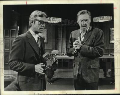 1971 Press Photo James Franciscus and Barry Sullivan in 